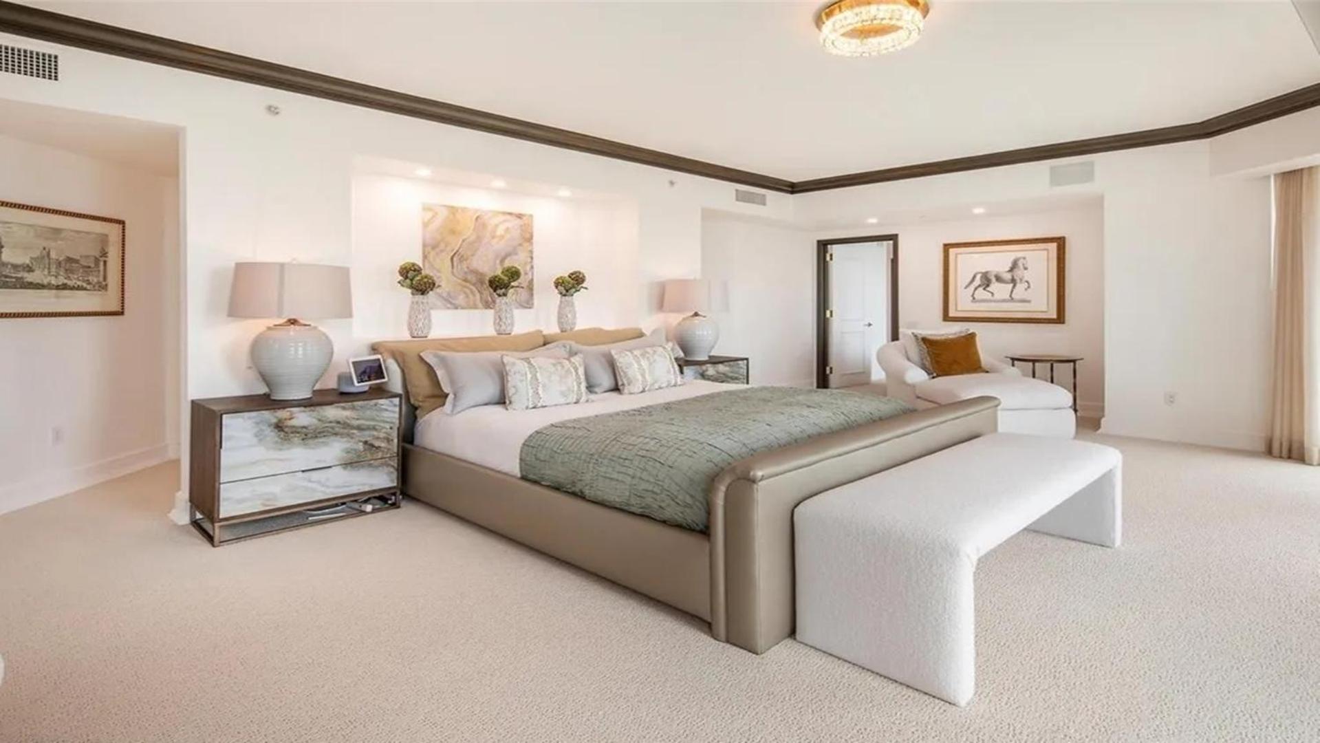 Stunning Four Bedroom Fully Professionally Remodeled Apartment Las Vegas Esterno foto