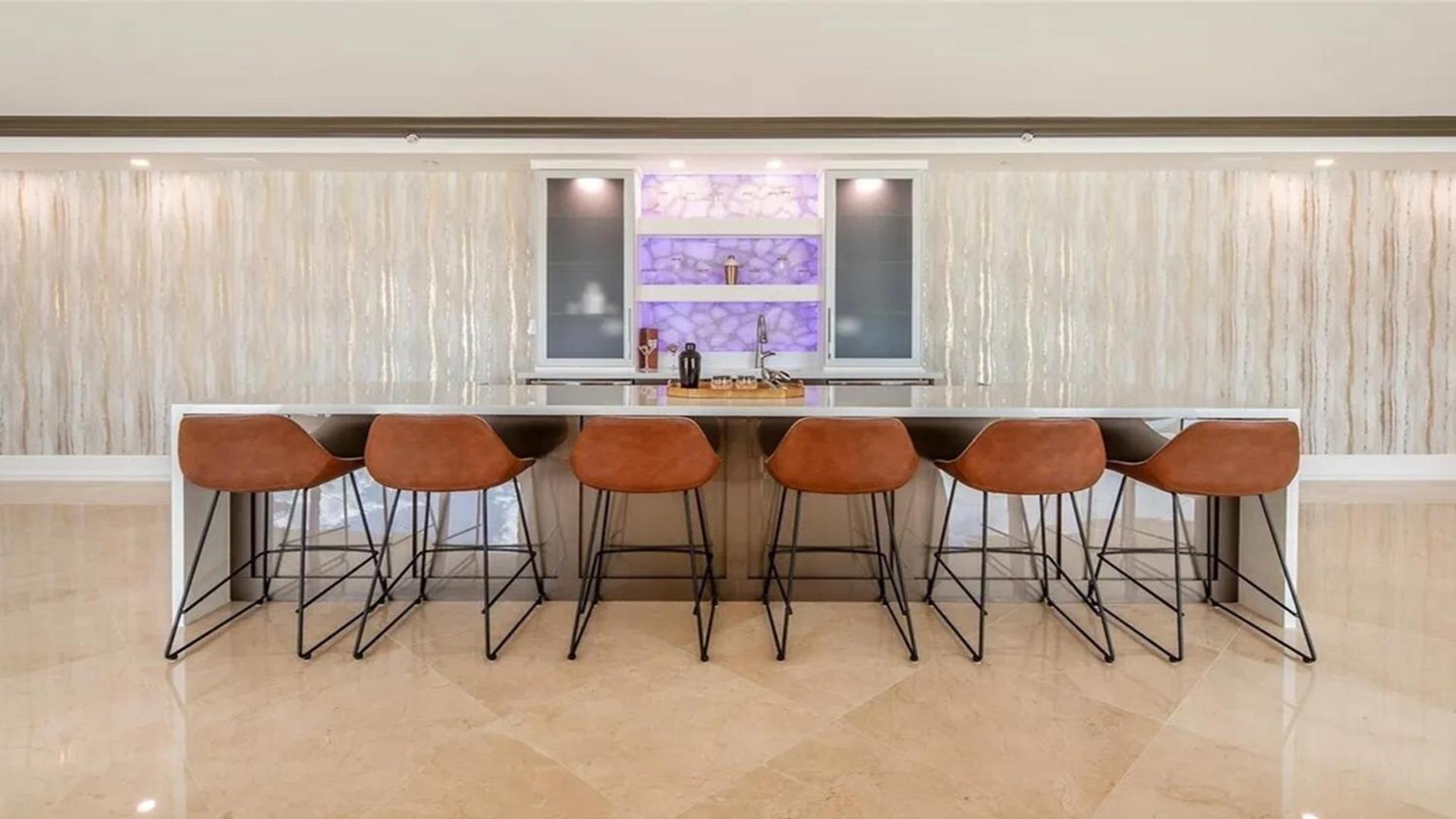 Stunning Four Bedroom Fully Professionally Remodeled Apartment Las Vegas Esterno foto