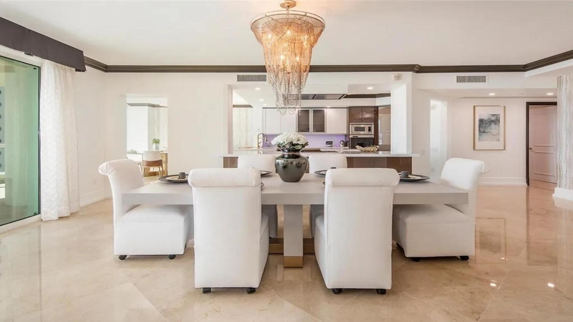 Stunning Four Bedroom Fully Professionally Remodeled Apartment Las Vegas Esterno foto